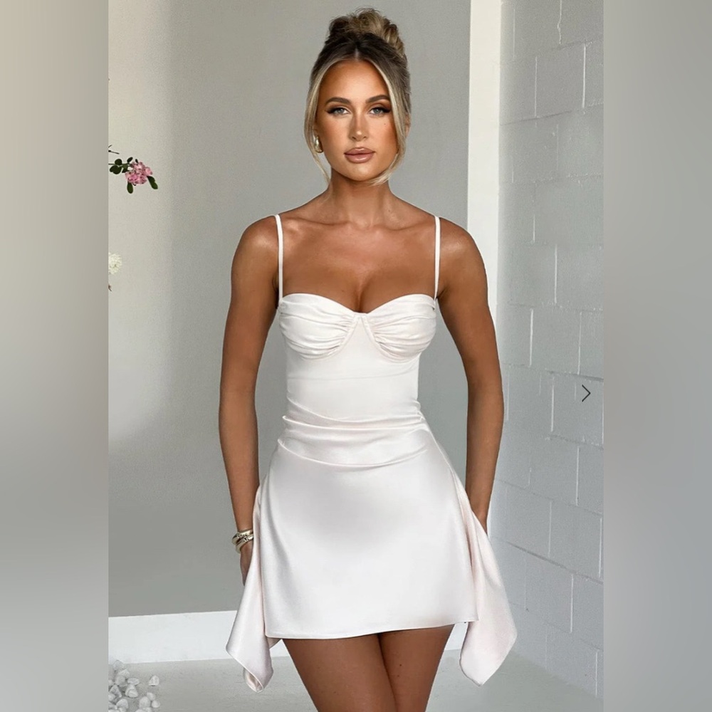 BABYBOO Zahra Mini Dress Ivory NWT size L